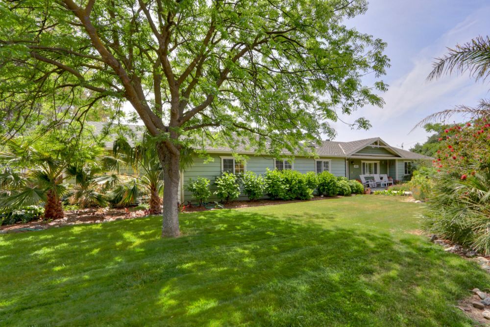 39861 Barry Rd.